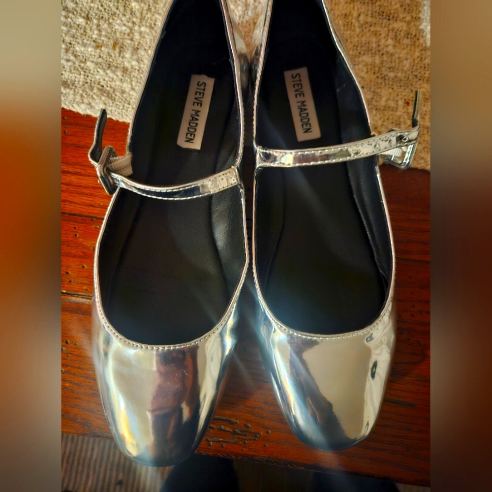 Steve Madden Caddie Marie Jane Flats